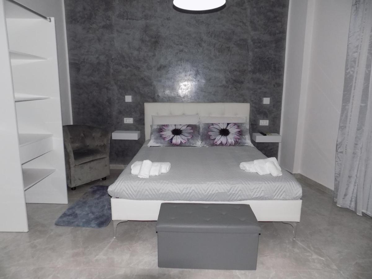 Casa Sanabria Hotel Bari Luaran gambar