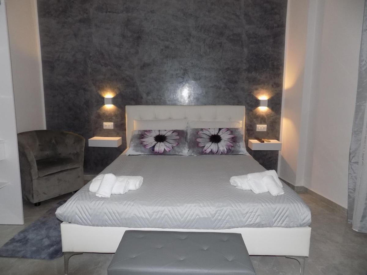 Casa Sanabria Hotel Bari Luaran gambar