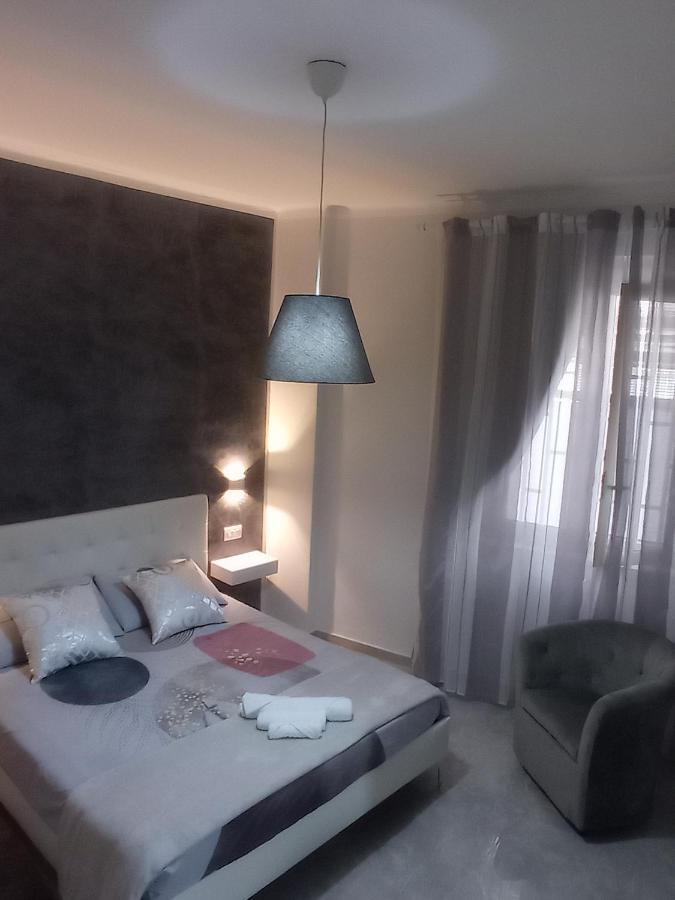 Casa Sanabria Hotel Bari Luaran gambar