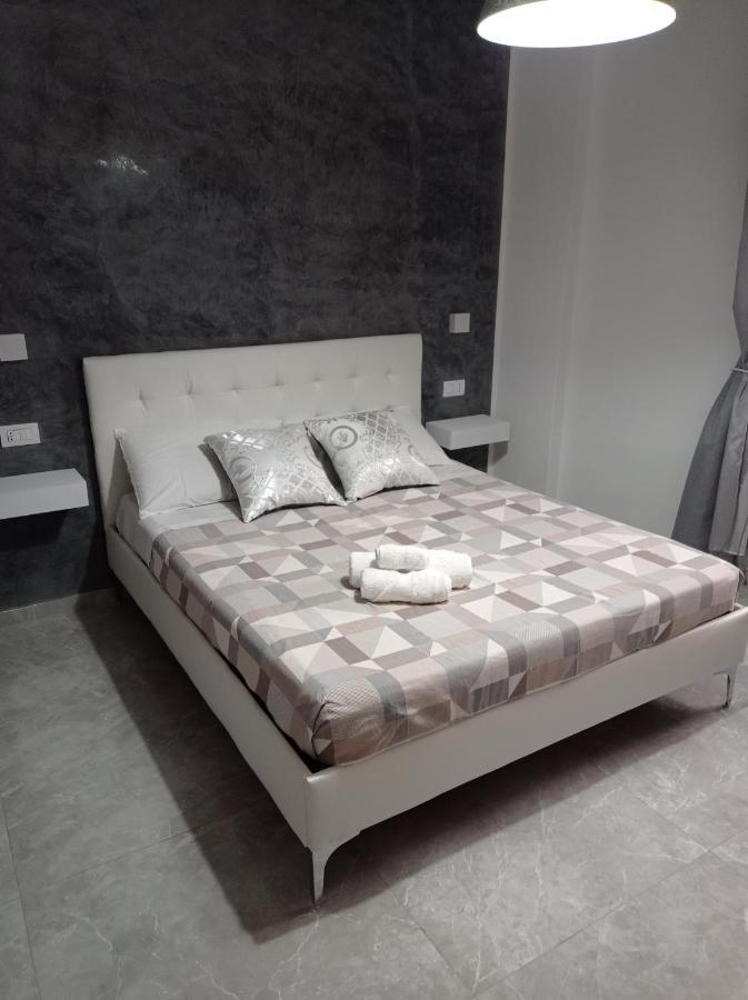 Casa Sanabria Hotel Bari Luaran gambar