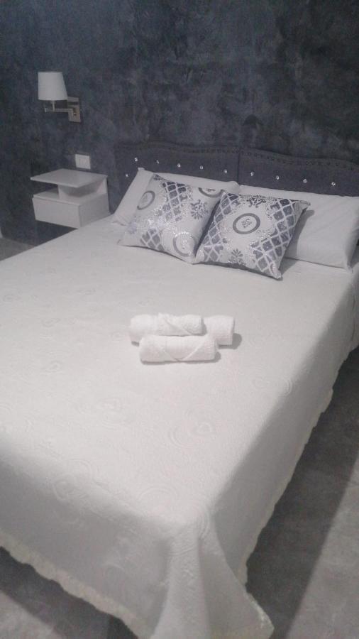 Casa Sanabria Hotel Bari Luaran gambar